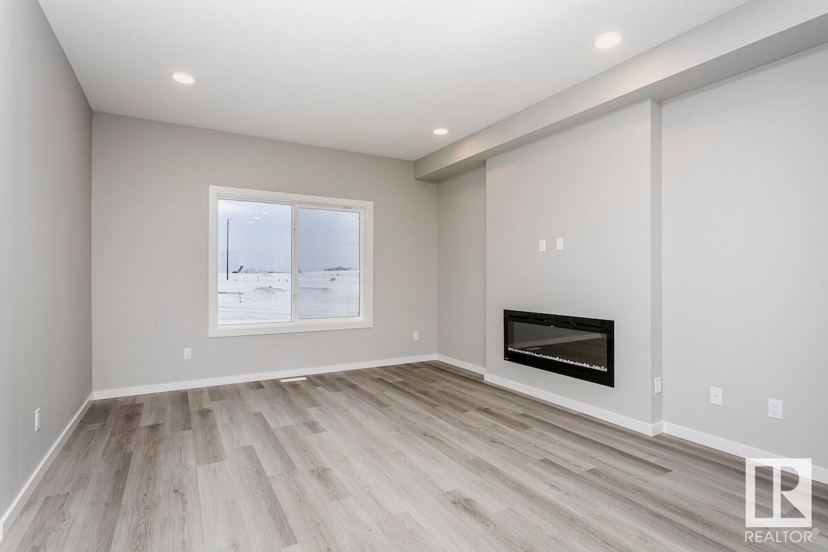 2803 64 ST SW