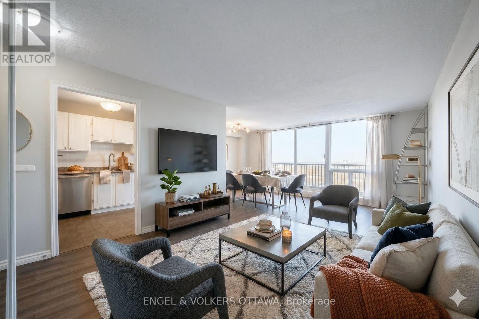 2113 - 665 BATHGATE DRIVE