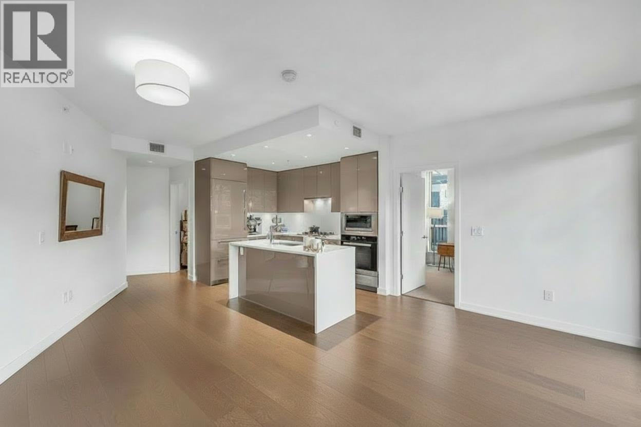 107 5189 CAMBIE STREET