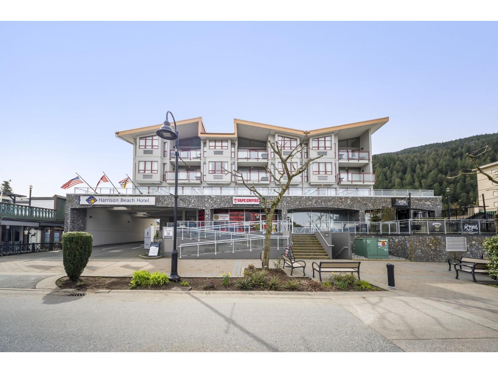 312A 160 ESPLANADE AVENUE|Harrison Hot Springs
