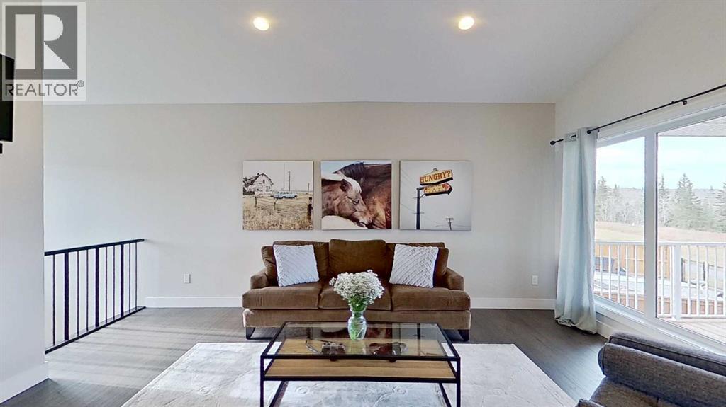 130 Riverwood Crescent SW