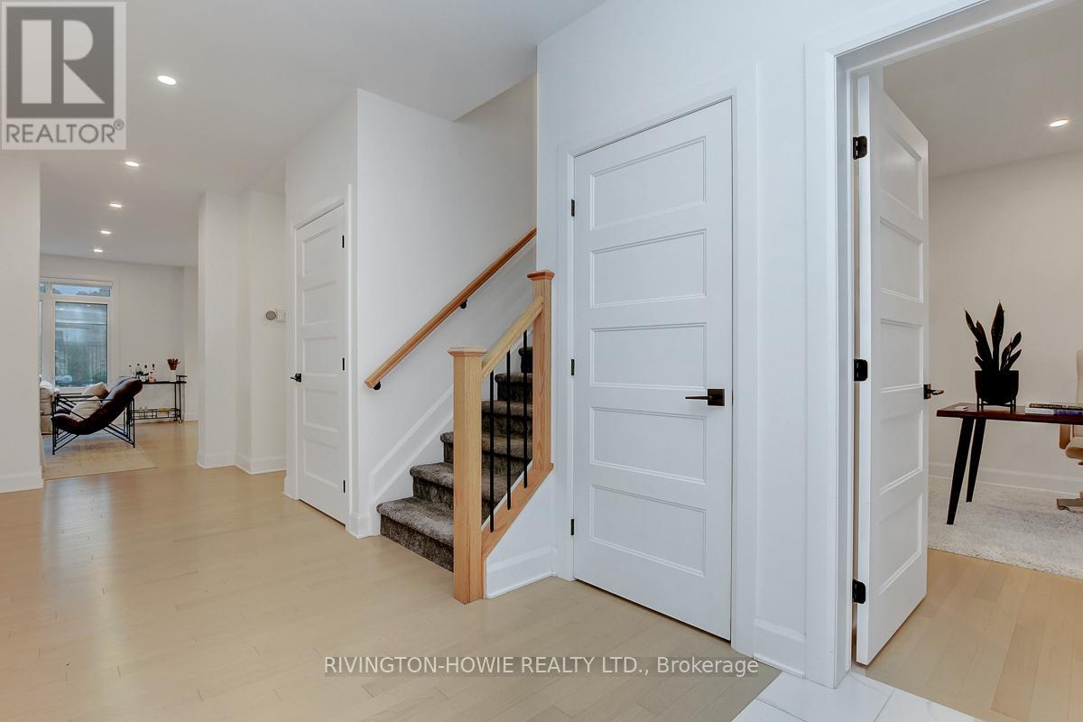 743 MEADOWRIDGE CIRCLE