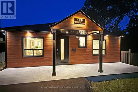 589 MARKSBURY ROAD Pickering (West Shore) ON L1W2T1