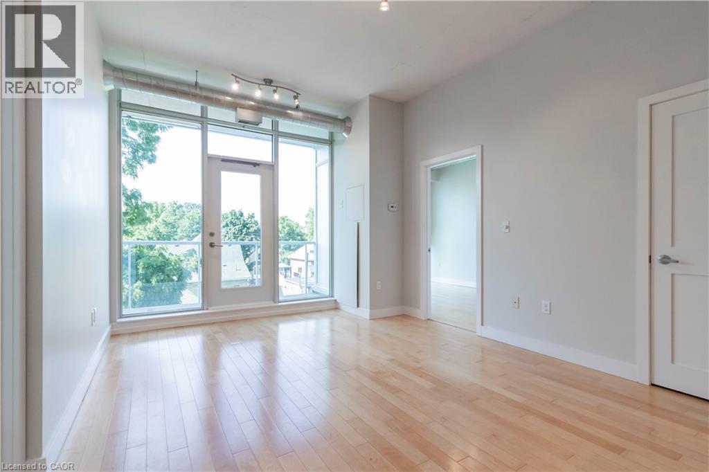 42 BRIDGEPORT Road E Unit# 301