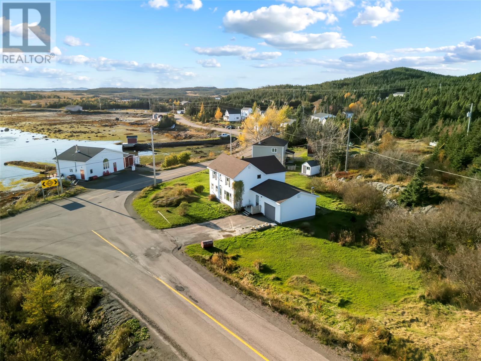 21 Stag Harbour Road N