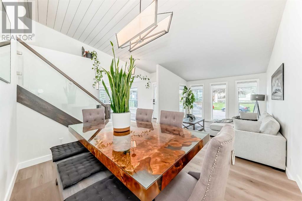 39 Strandell Crescent SW