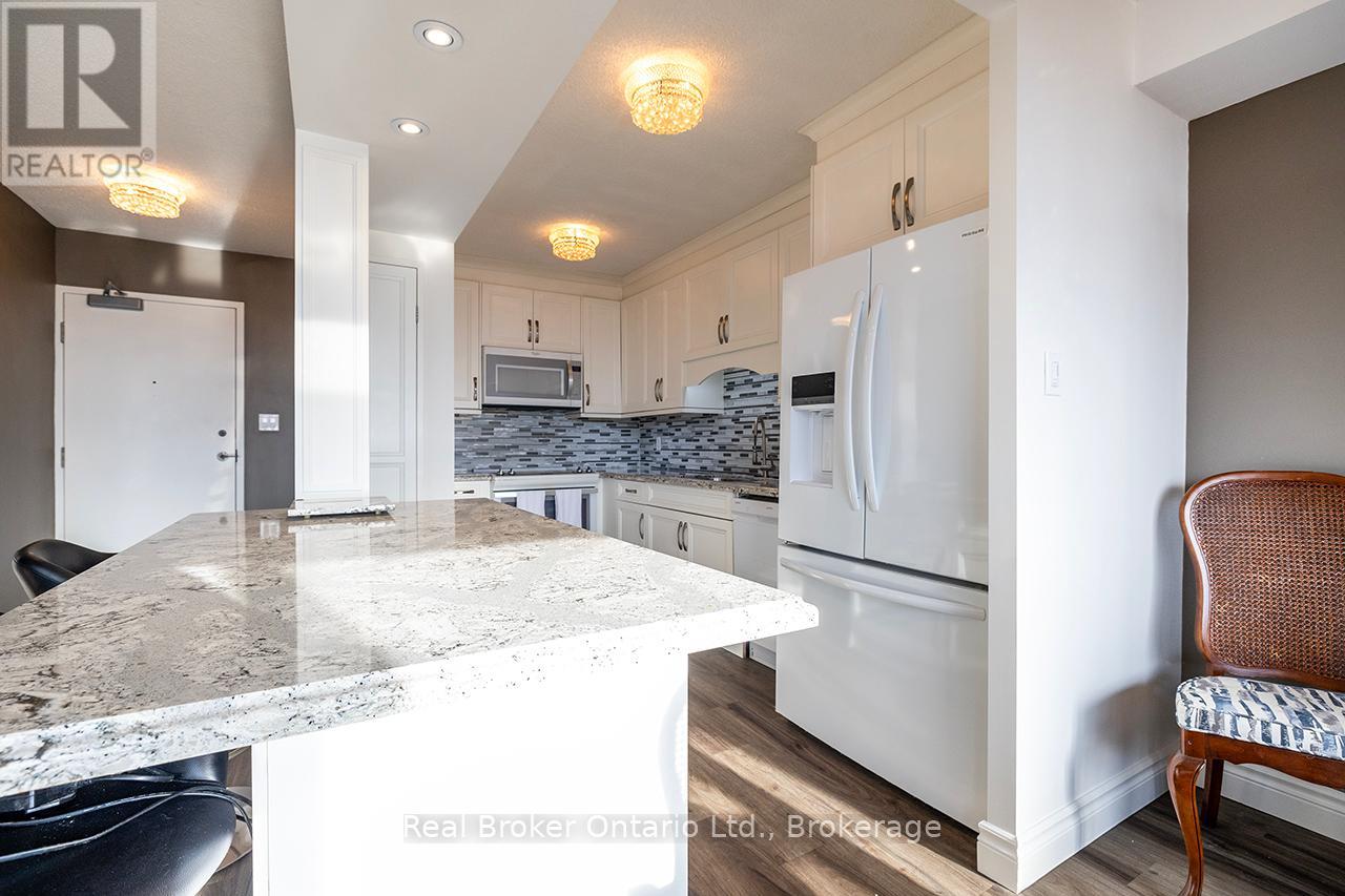 623 - 50 RICHMOND STREET E