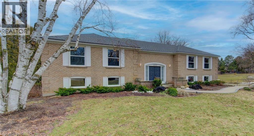 395 WARRINGTON Drive