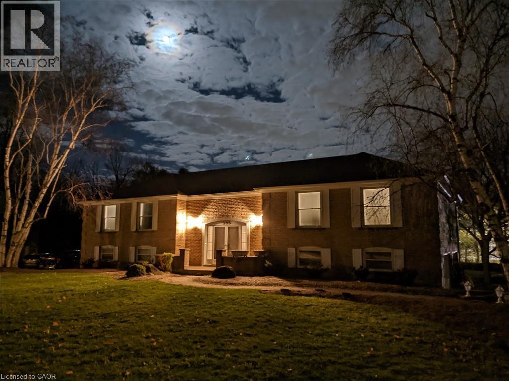 395 WARRINGTON Drive