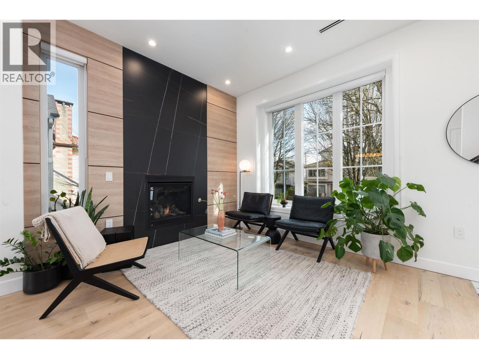 5059 SHERBROOKE STREET