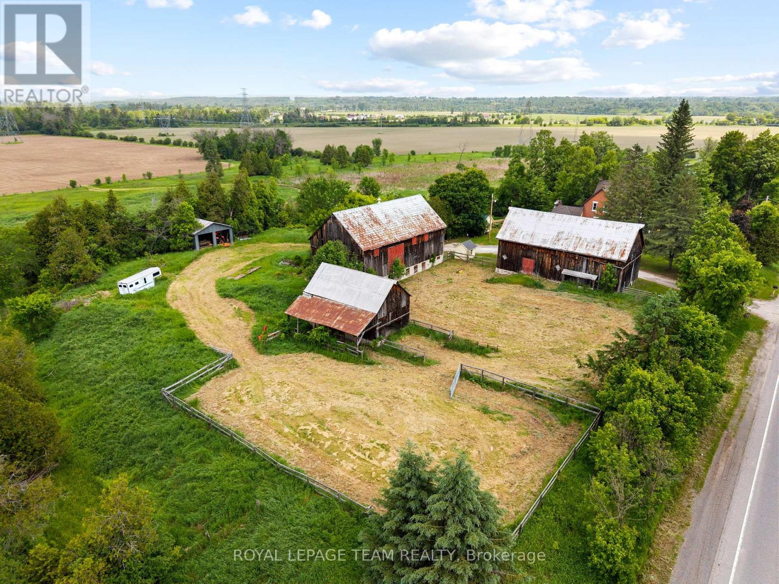 2553 GALETTA SIDE ROAD