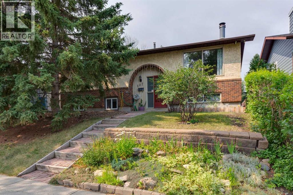 107 Bermuda Drive NW