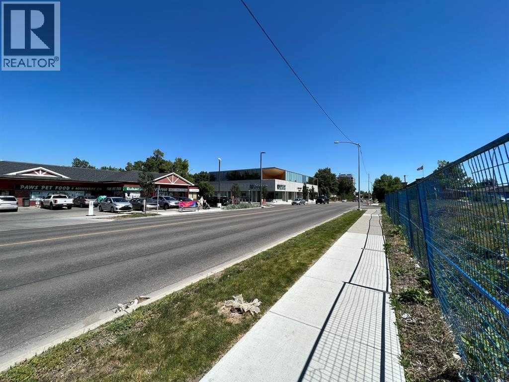 1903/1907 31 Street SW