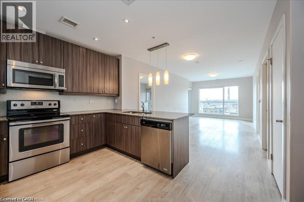 1 VICTORIA Street S Unit# 811