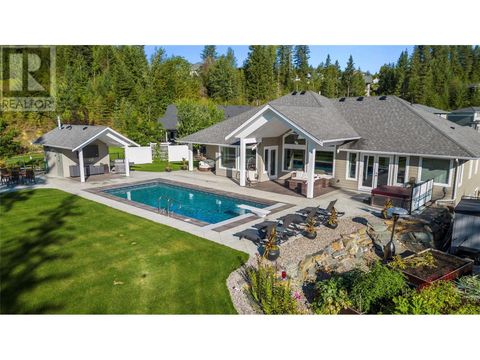 2518 Valley Place Blind Bay BC V0E1H2