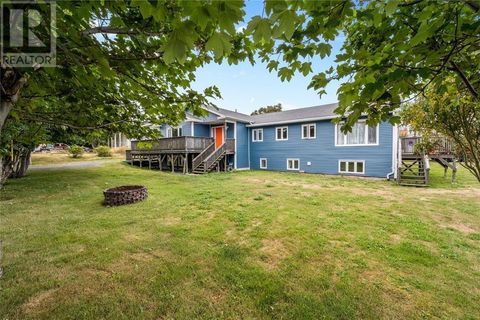 88 Beachy Cove Road Portugal Cove - St. Phillip's NF A1M2G7
