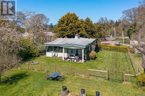 1899 John Rd North Saanich BC V8L5S8