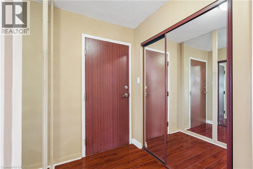 880 W DUNDAS Street W Unit# 503