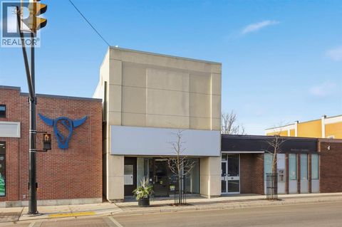 34 TALBOT ST. NORTH Essex ON N8M1A4