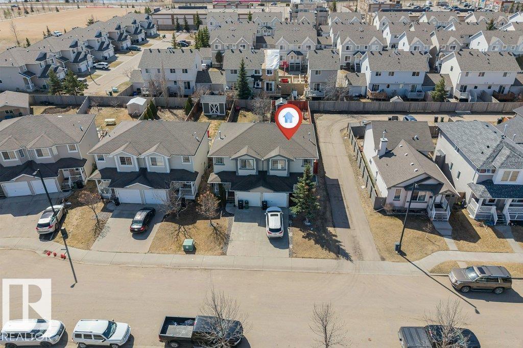 2317 27 AV NW