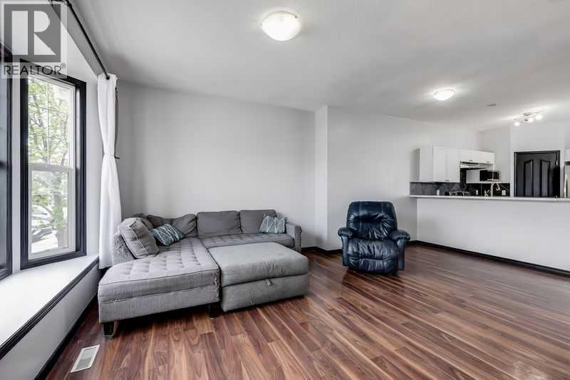 1001, 703 Luxstone Square SE