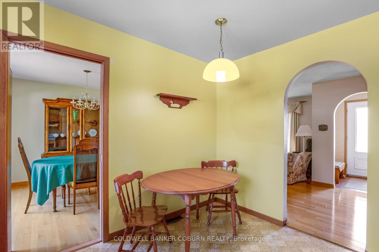12169 LAKESHORE DRIVE