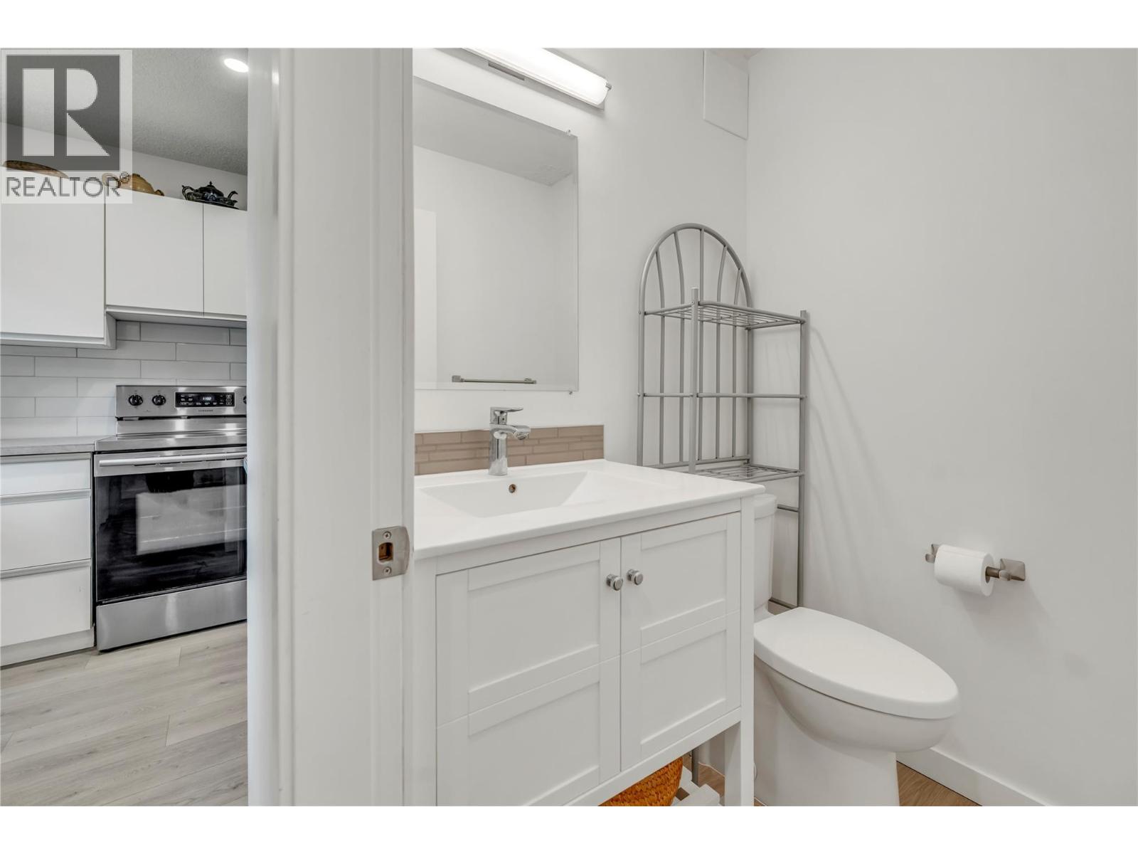 310 Yorkton Avenue Unit# 13