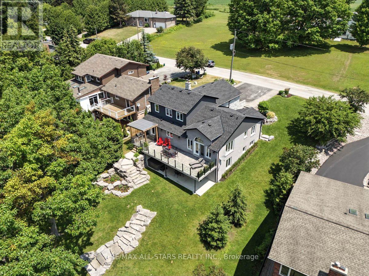 18 PETTET DRIVE