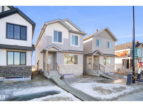 21398 128A AV NW Edmonton AB T5S0R8