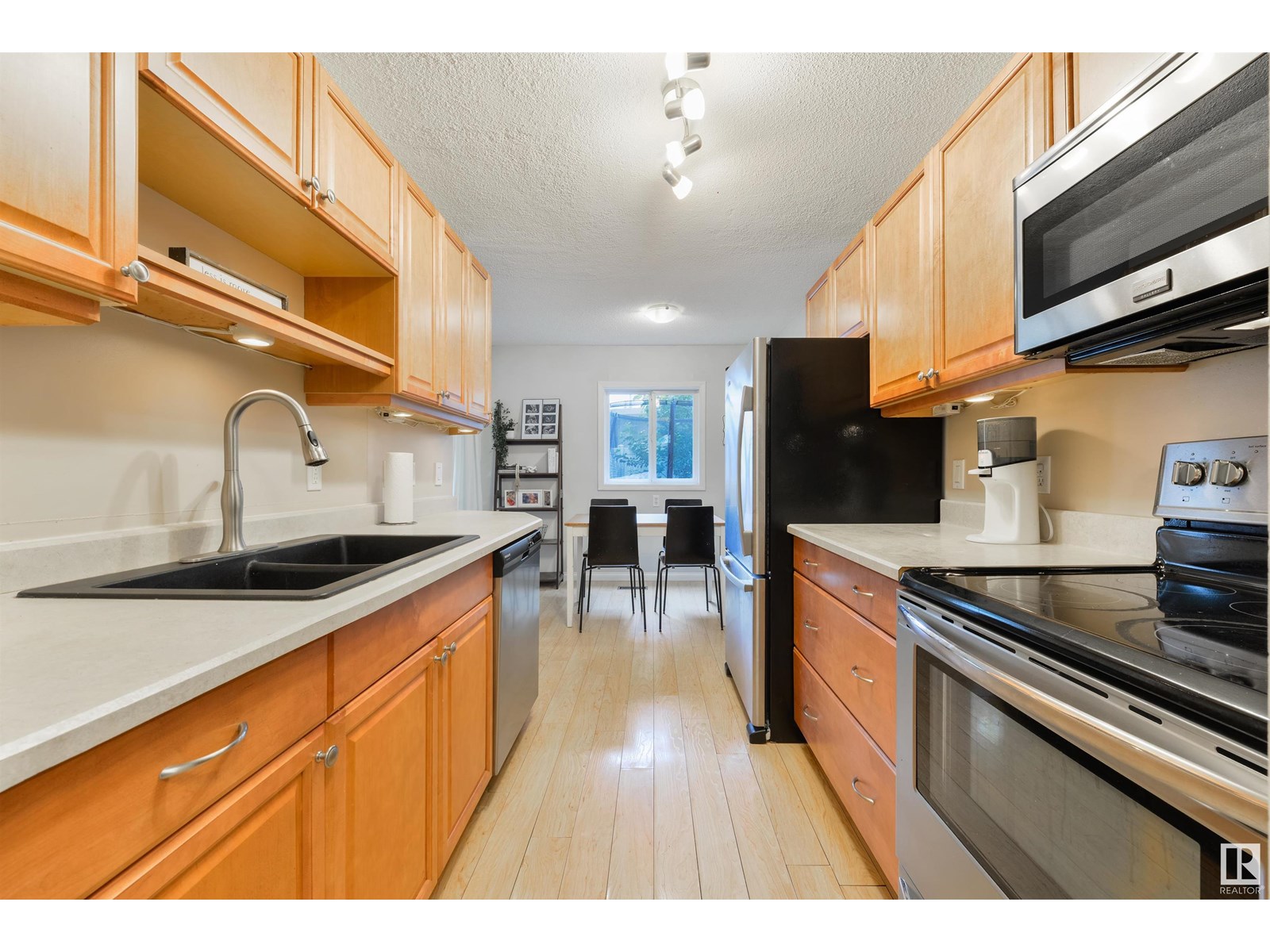 2B MEADOWLARK VG NW