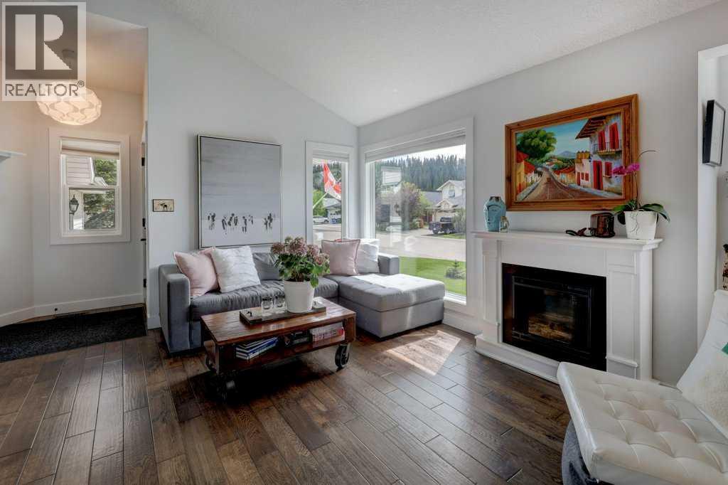 201 Riverview Green