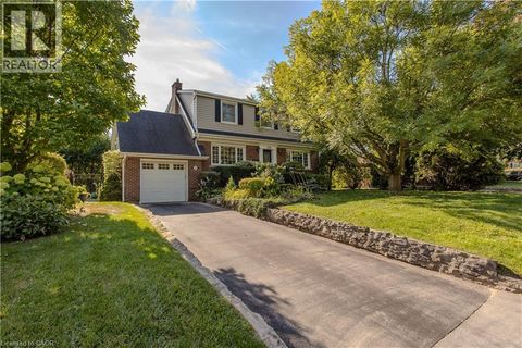 288 TOWNSEND Avenue Burlington ON L7T1Z9