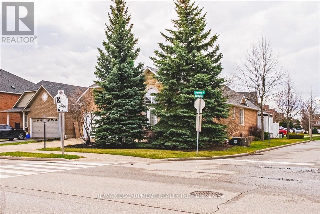 137 PINEHILL DRIVE