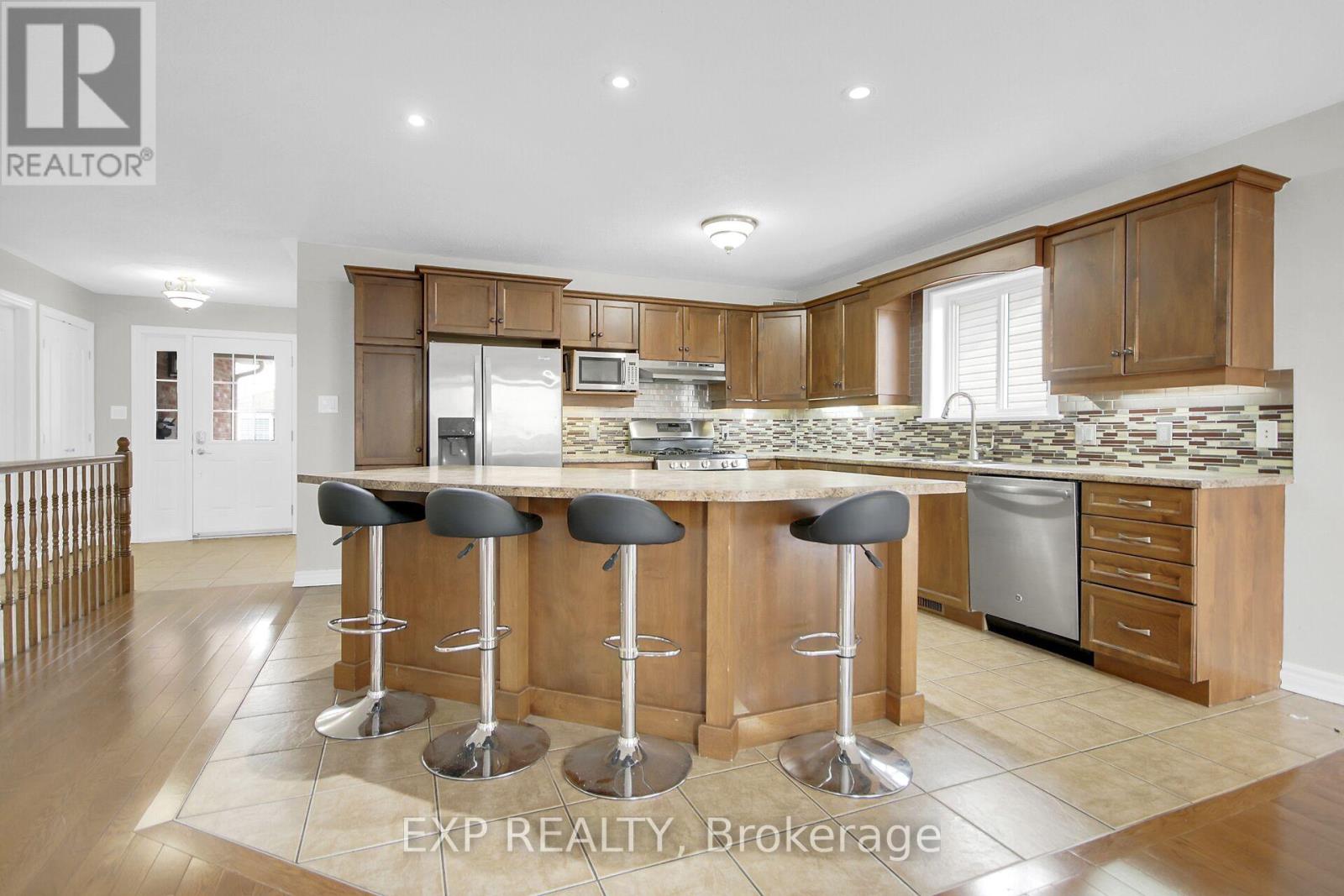 84 COMBA DRIVE