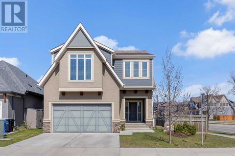 8 Marquis View SE Calgary AB T2X0Z3