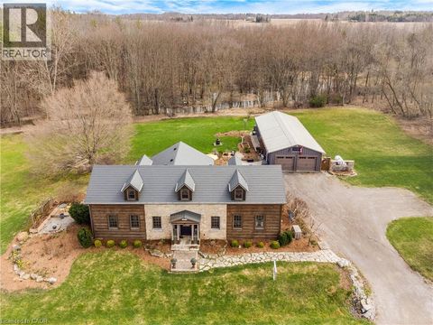 3612 INDIAN Trail Ancaster ON N3T5M1