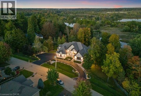 546 WOOLWICH Place Waterloo ON N2J4G8