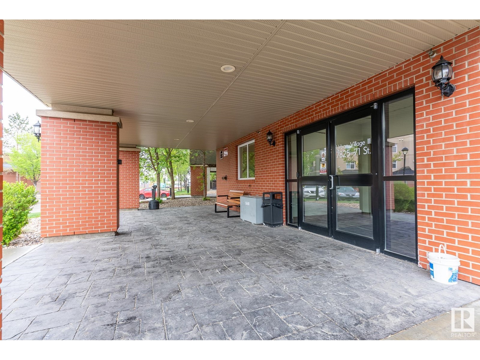 #437 7825 71 ST NW