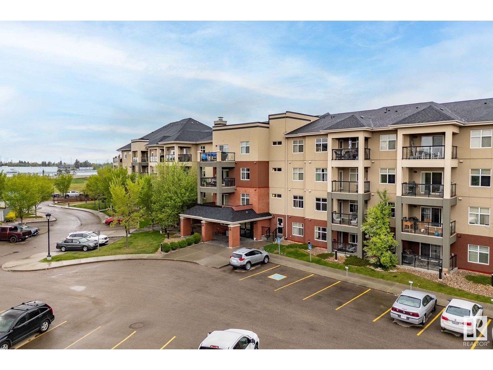 #437 7825 71 ST NW