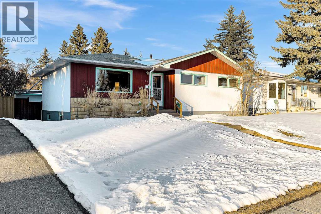 126 Springwood Drive SW