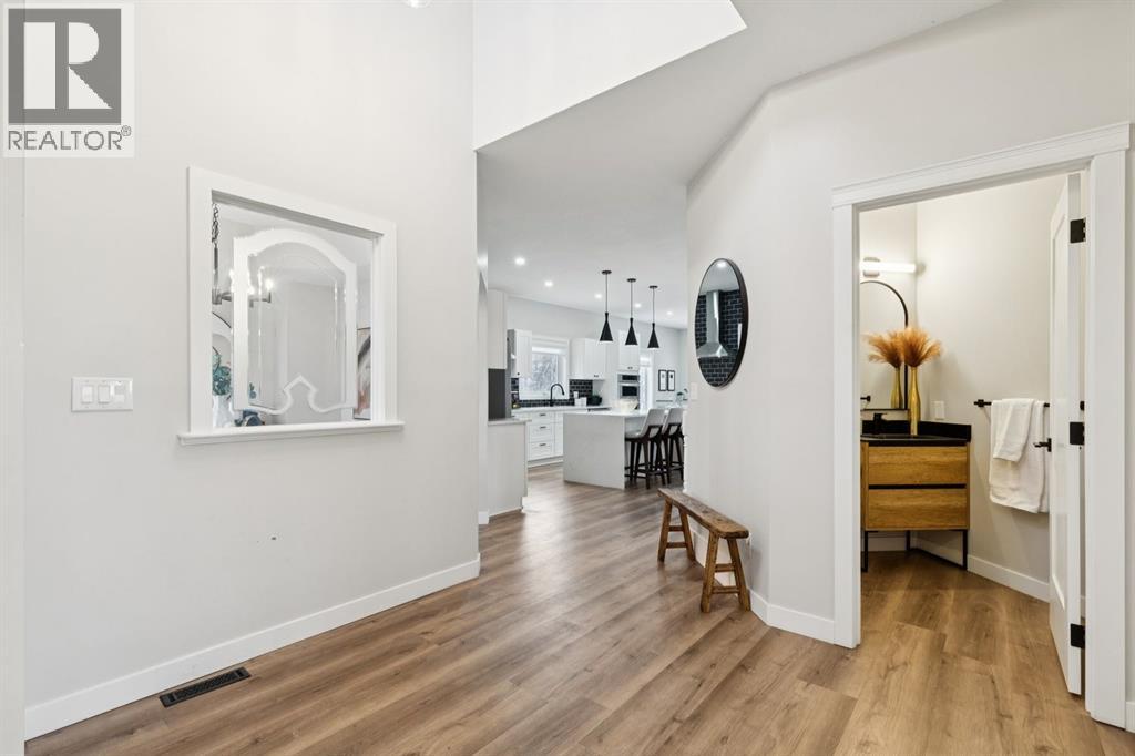 230 Chaparral Place SE