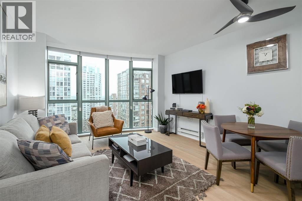 1105 1383 HOWE STREET