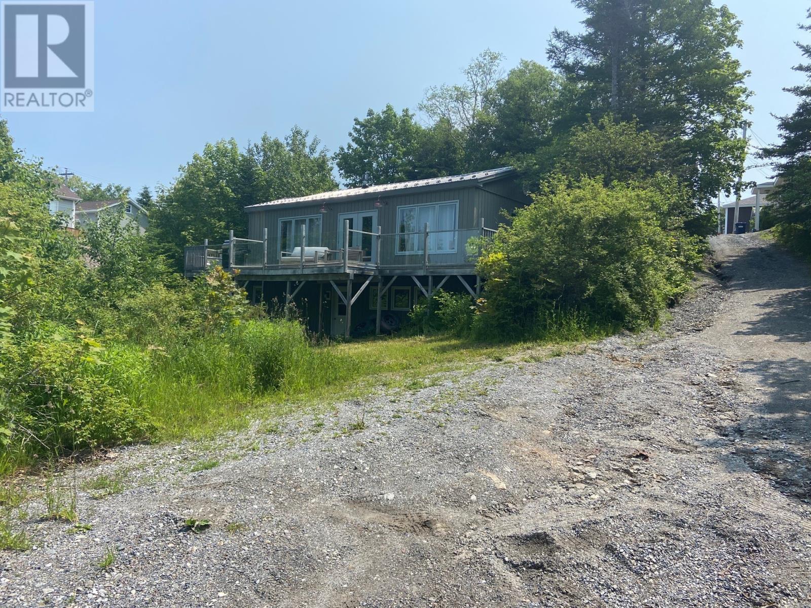 11 Brookside Avenue