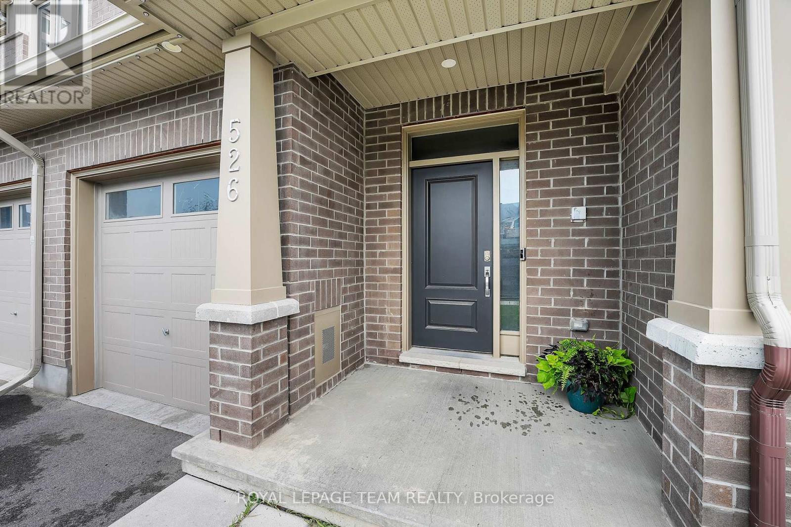 526 EDENWYLDE DRIVE