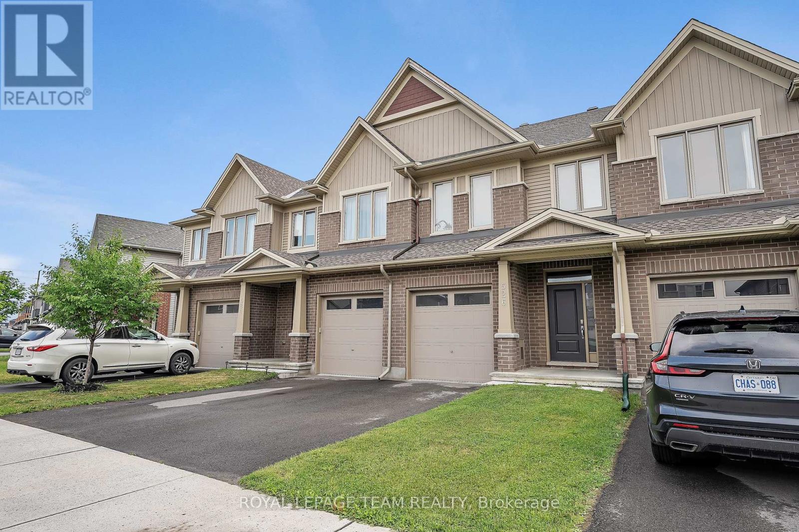 526 EDENWYLDE DRIVE