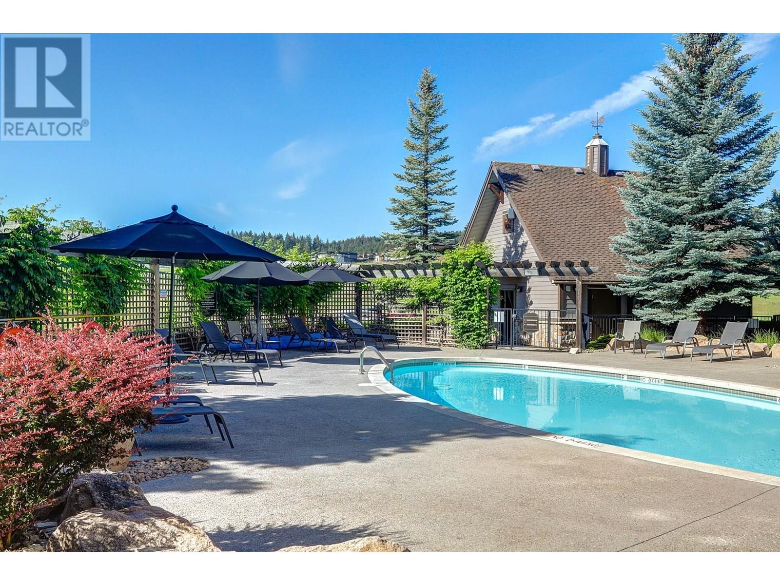 107 Village Centre Court Unit# 116