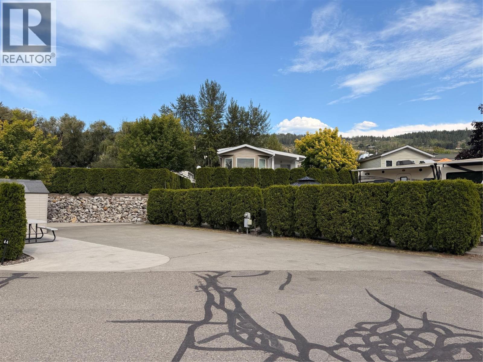 8000 Highland Road Unit# 44