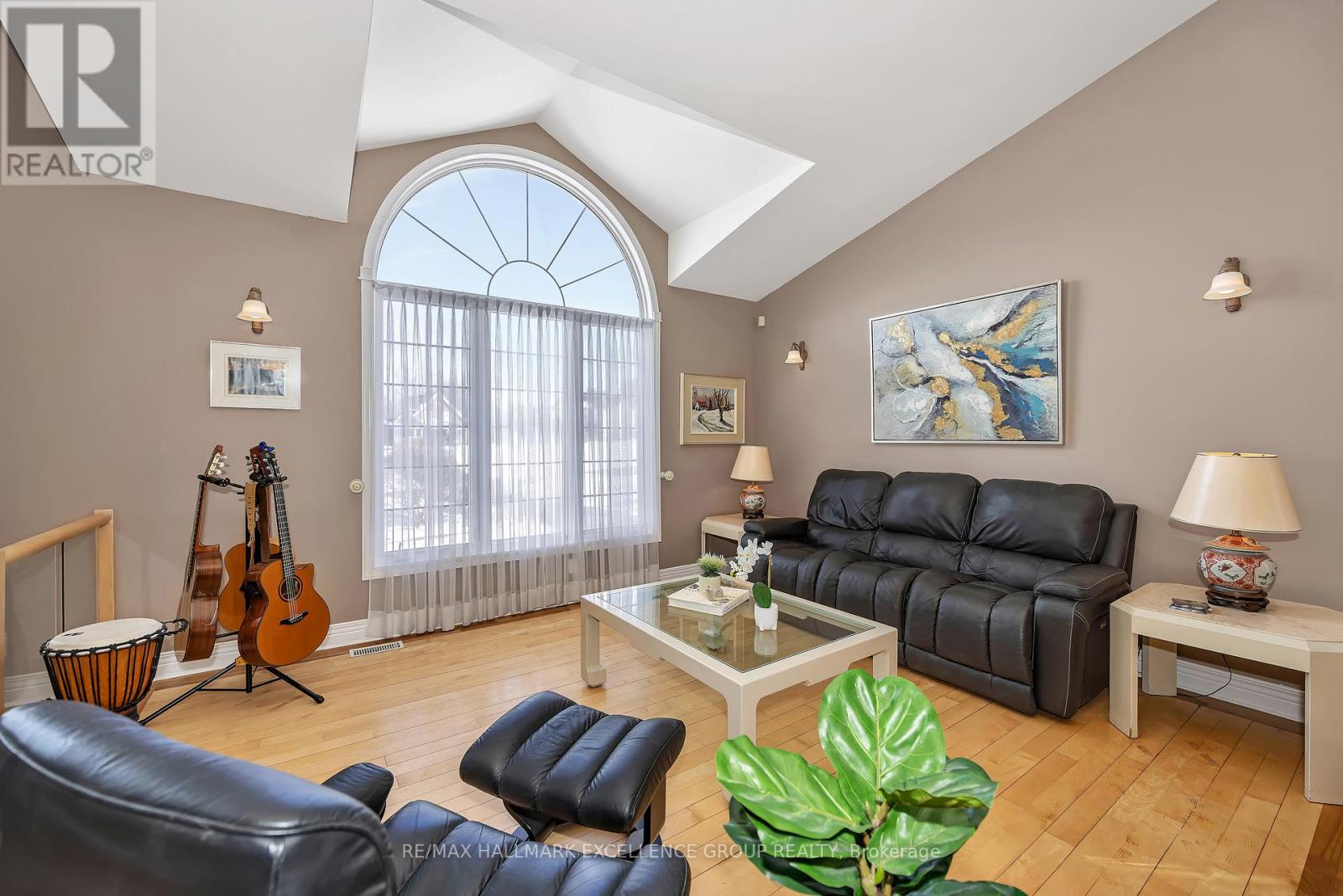 480 DU RUISSEAU STREET