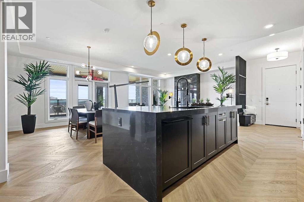 201, 130 Marina Cove SE