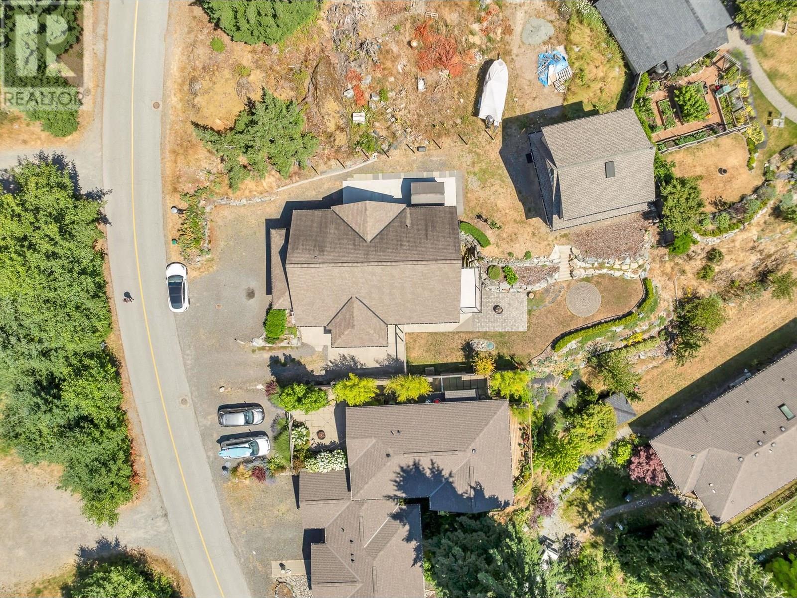 931 RIVENDELL DRIVE